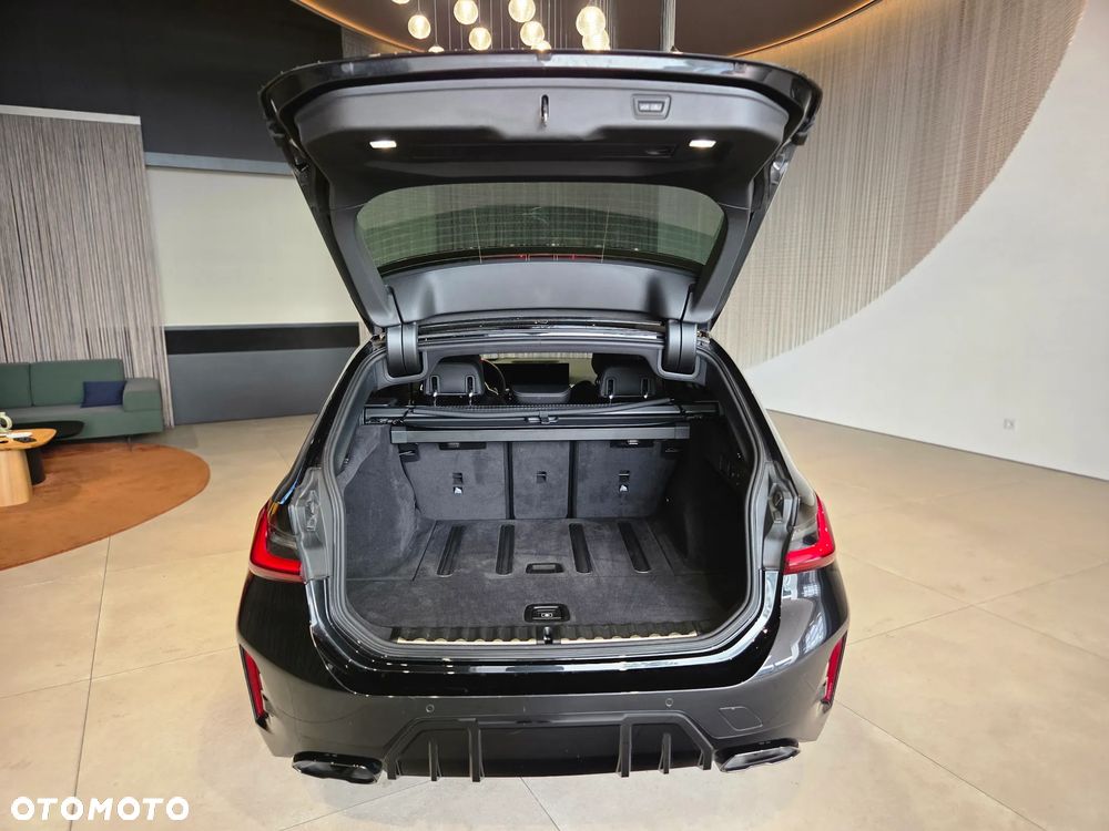 BMW Seria 3 M340i xDrive sport - 28