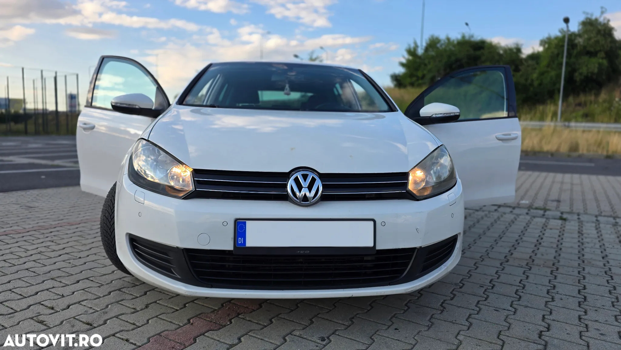 Volkswagen Golf - 4