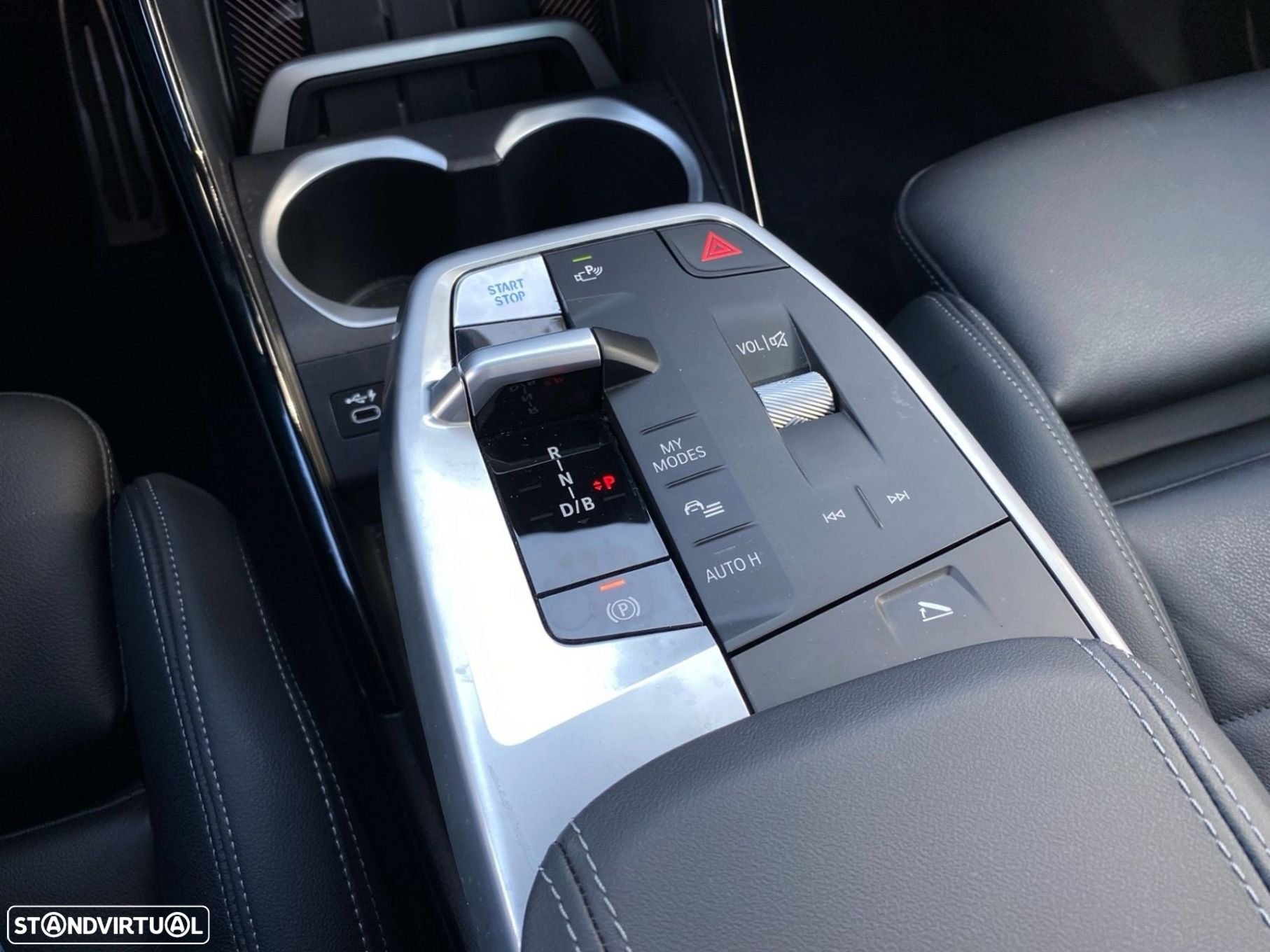 BMW iX2 xDrive30 Pack Desportivo M - 16