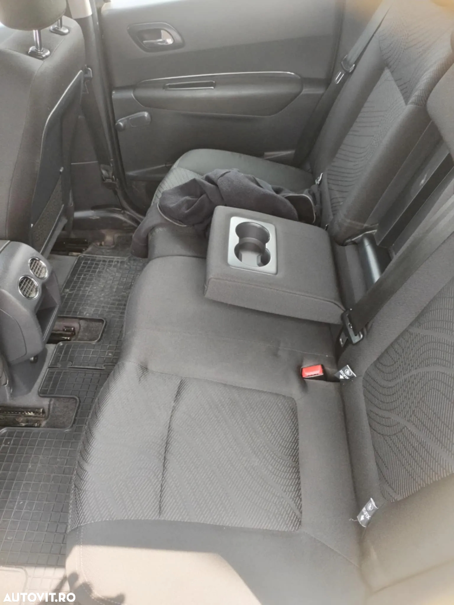 Peugeot 3008 - 5