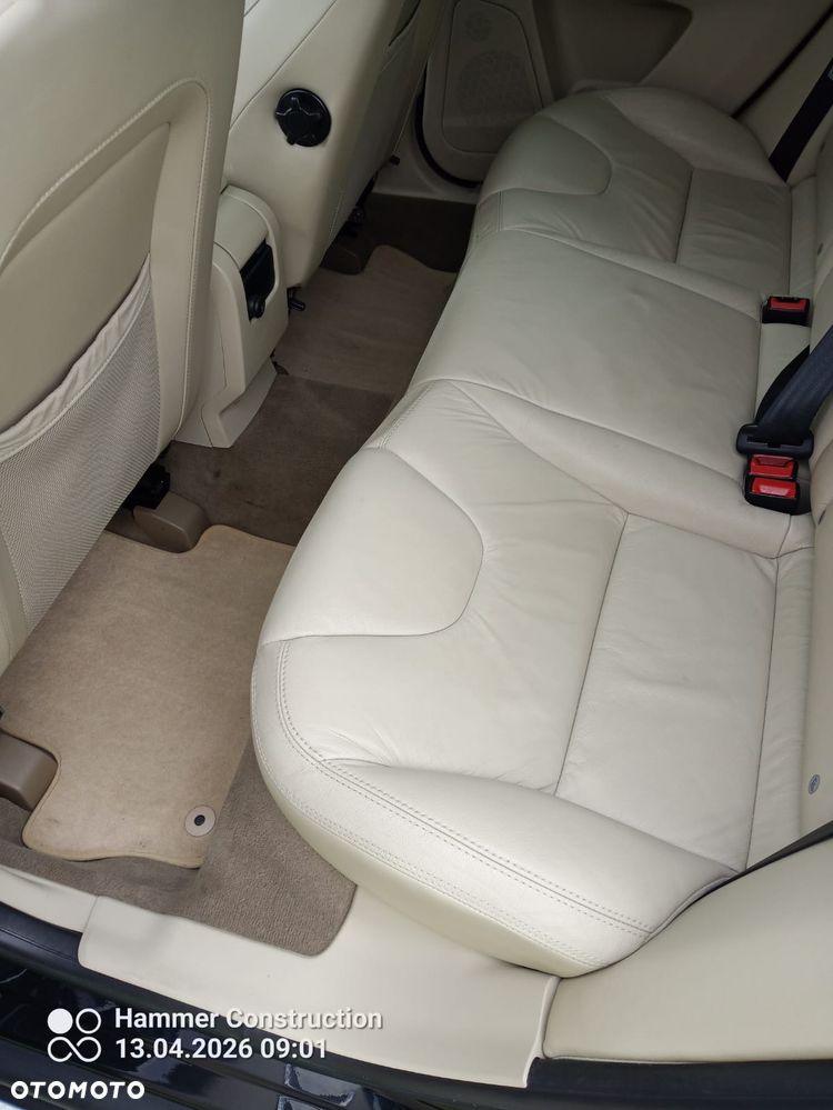 Volvo XC 60 2.4D AWD Summum - 14