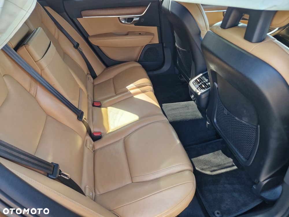 Volvo V90 D5 SCR AWD Inscription - 10