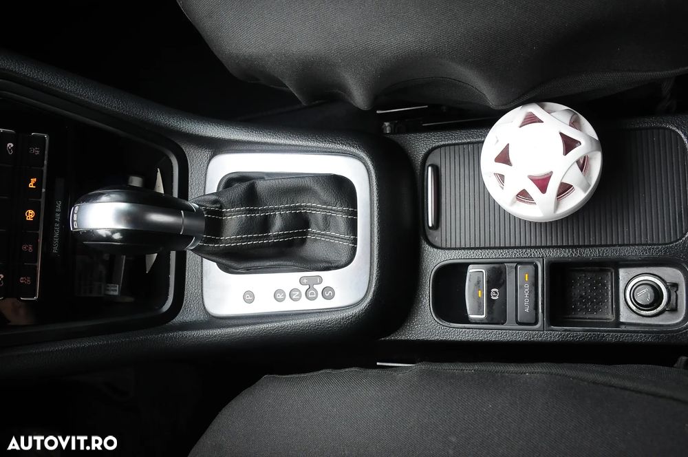 Volkswagen Sharan 2.0 TDI DSG BlueMotion Technology Cup - 17