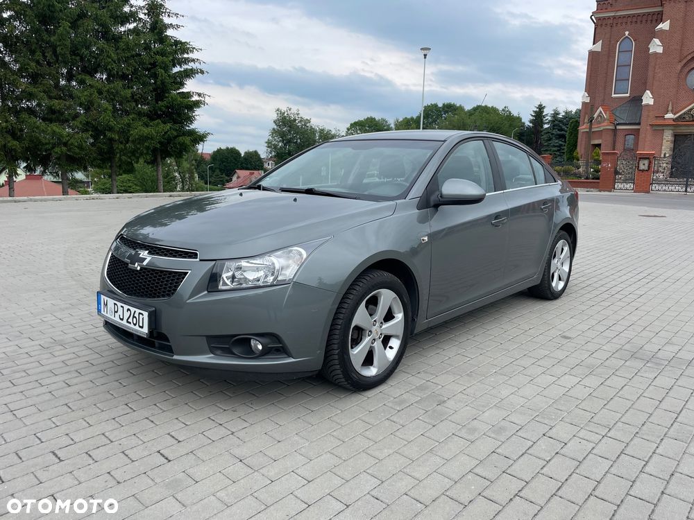 Chevrolet Cruze 1.8 LT - 1