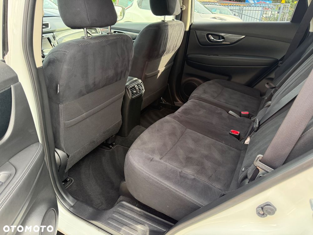 Nissan X-Trail 1.6 DIG-T 360 - 32