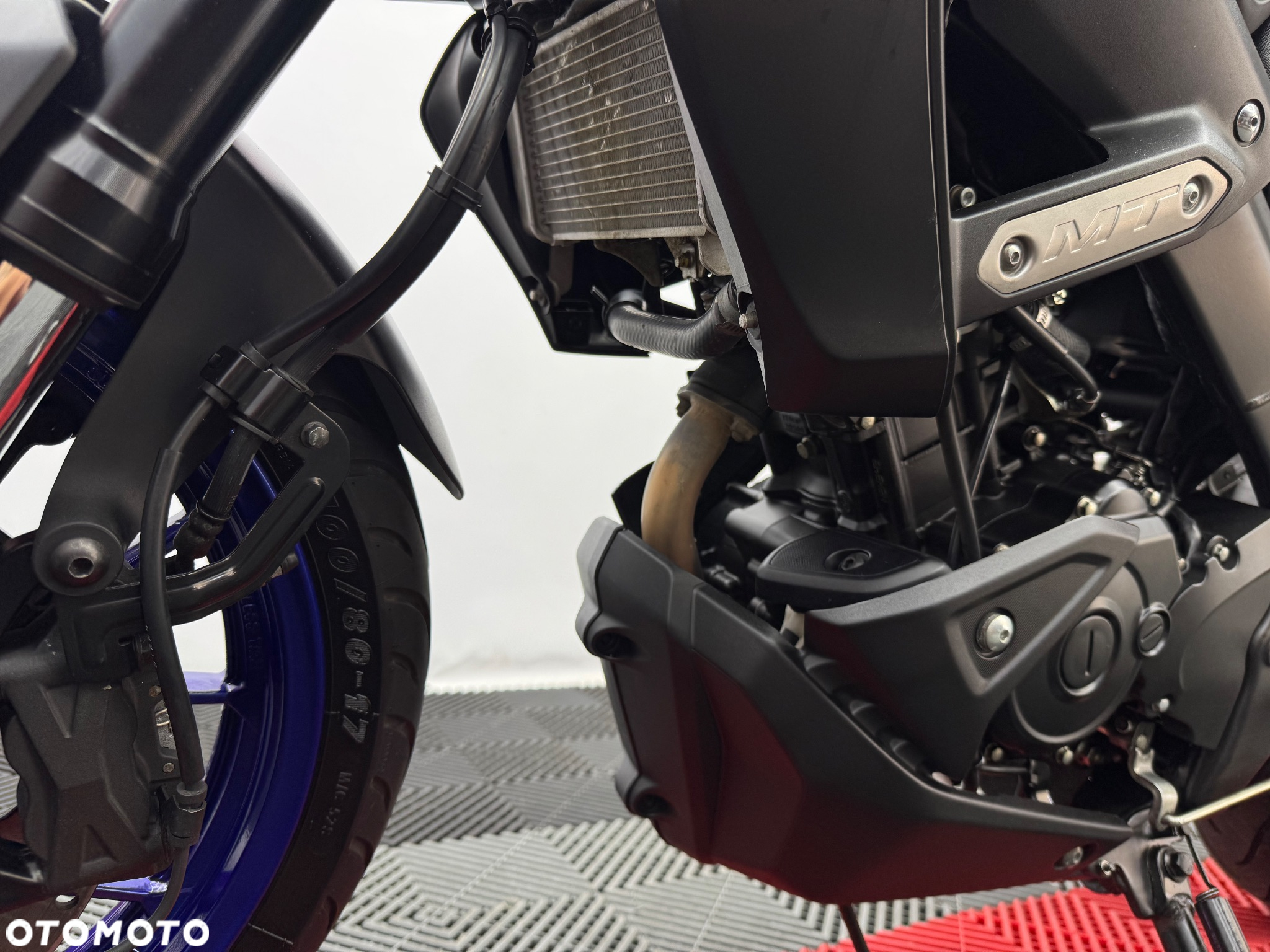 Yamaha MT - 22