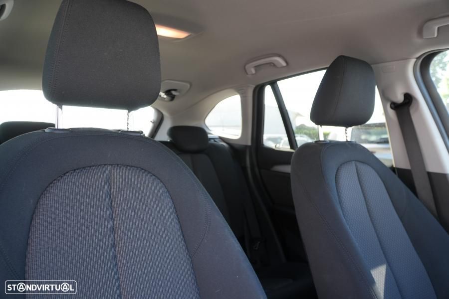 BMW X1 16 d sDrive Advantage Auto - 26