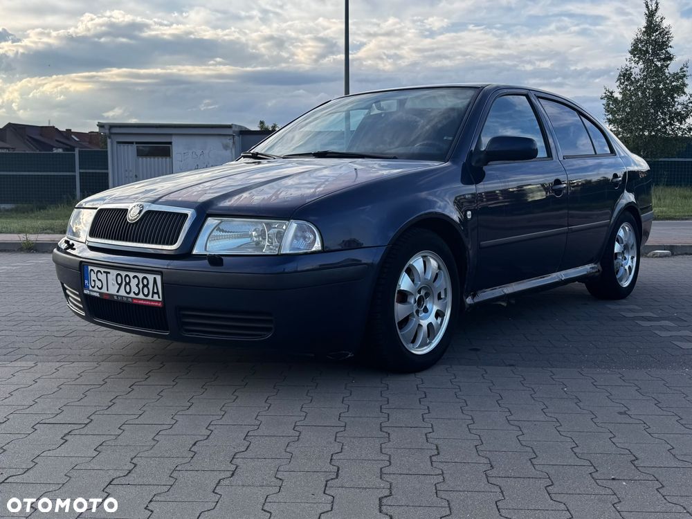 Skoda Octavia 2.0 Ambiente - 1