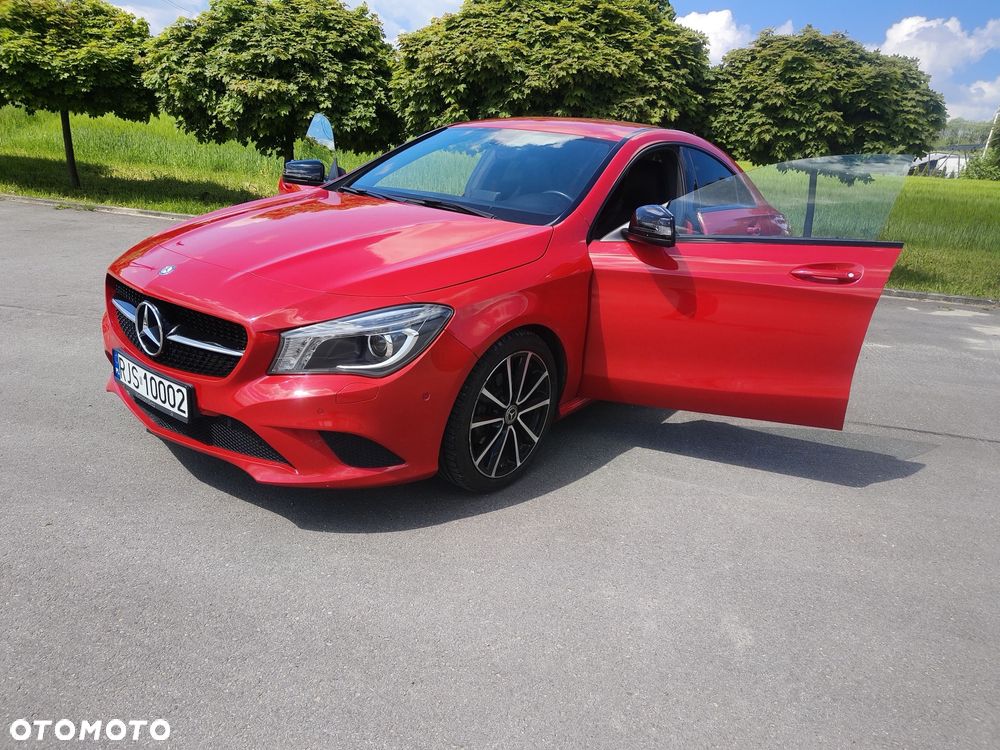 Mercedes-Benz CLA 180 - 4