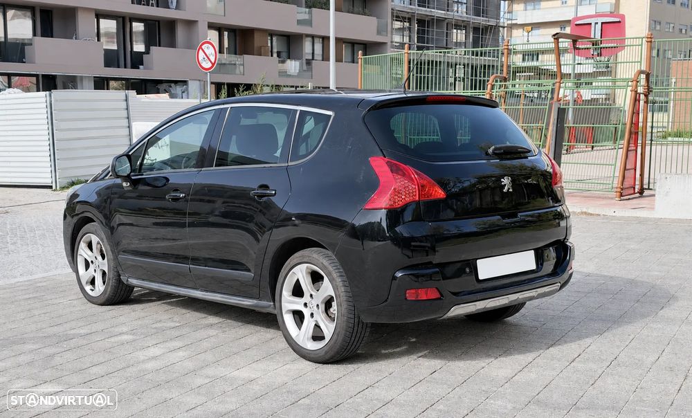 Peugeot 3008 1.6 HDi Executive - 16