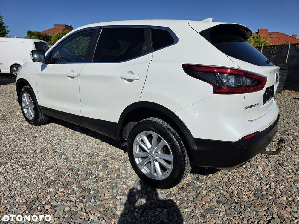 Nissan Qashqai 1.6 DCi ALL-MODE 4x4i N-Connecta - 22