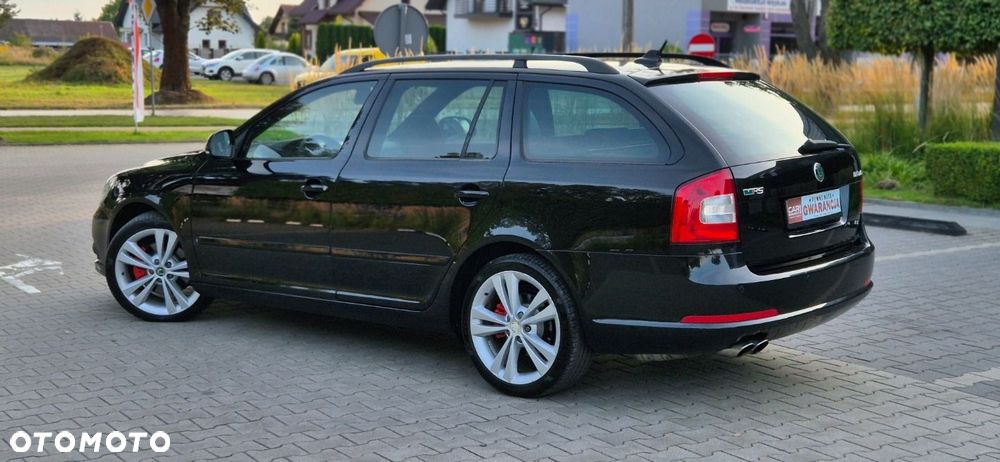 Skoda Octavia 2.0 TFSI RS - 27
