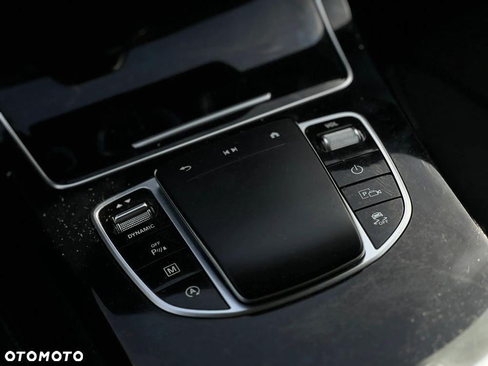 Mercedes-Benz GLC 200 d 4-Matic - 23