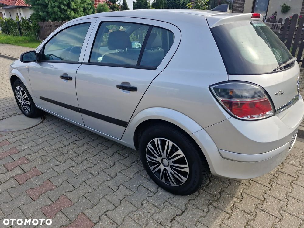 Opel Astra 1.6 Enjoy - 3