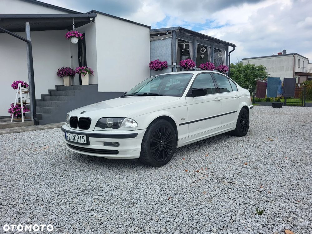 BMW Seria 3 - 1