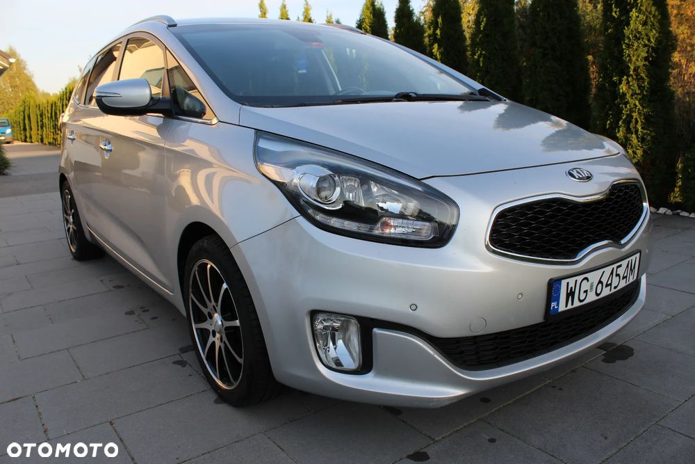 Kia Carens