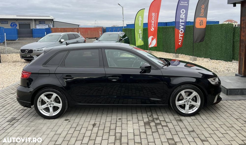 Audi A3 2.0 TDI Sportback S tronic sport - 11