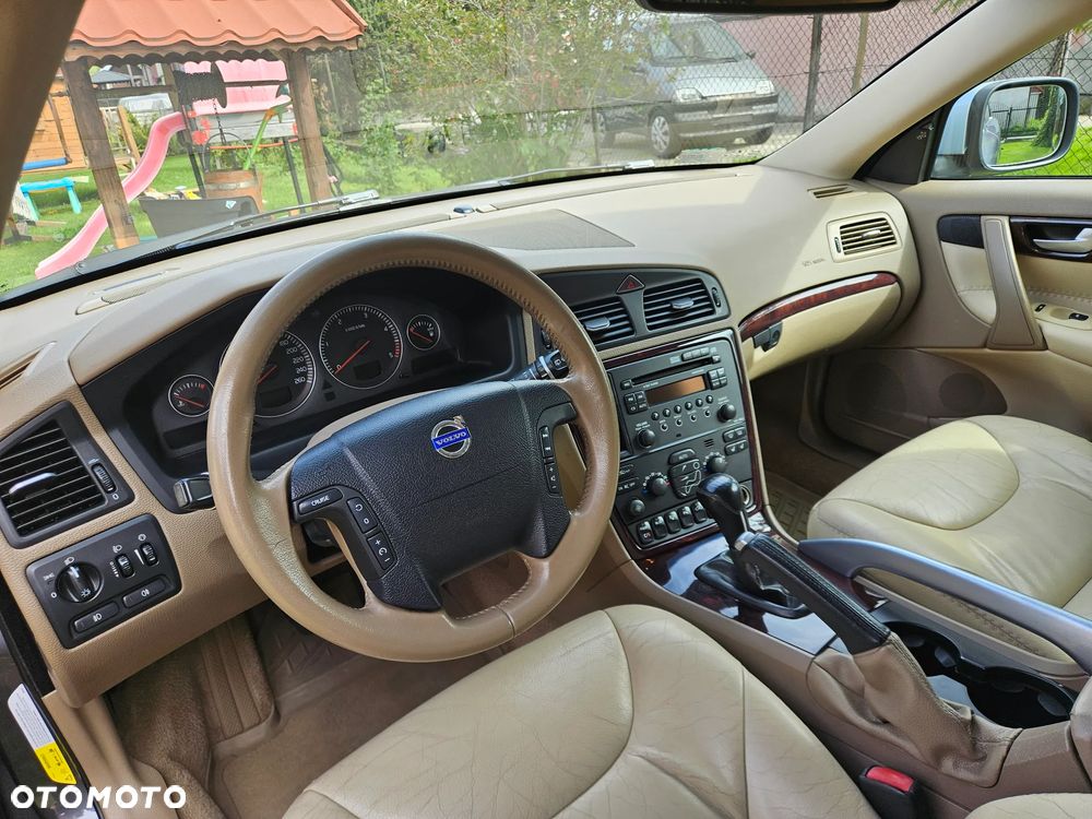 Volvo V70 - 25