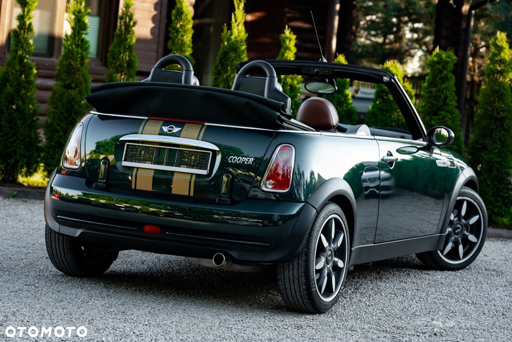 MINI Cooper Sidewalk - 11