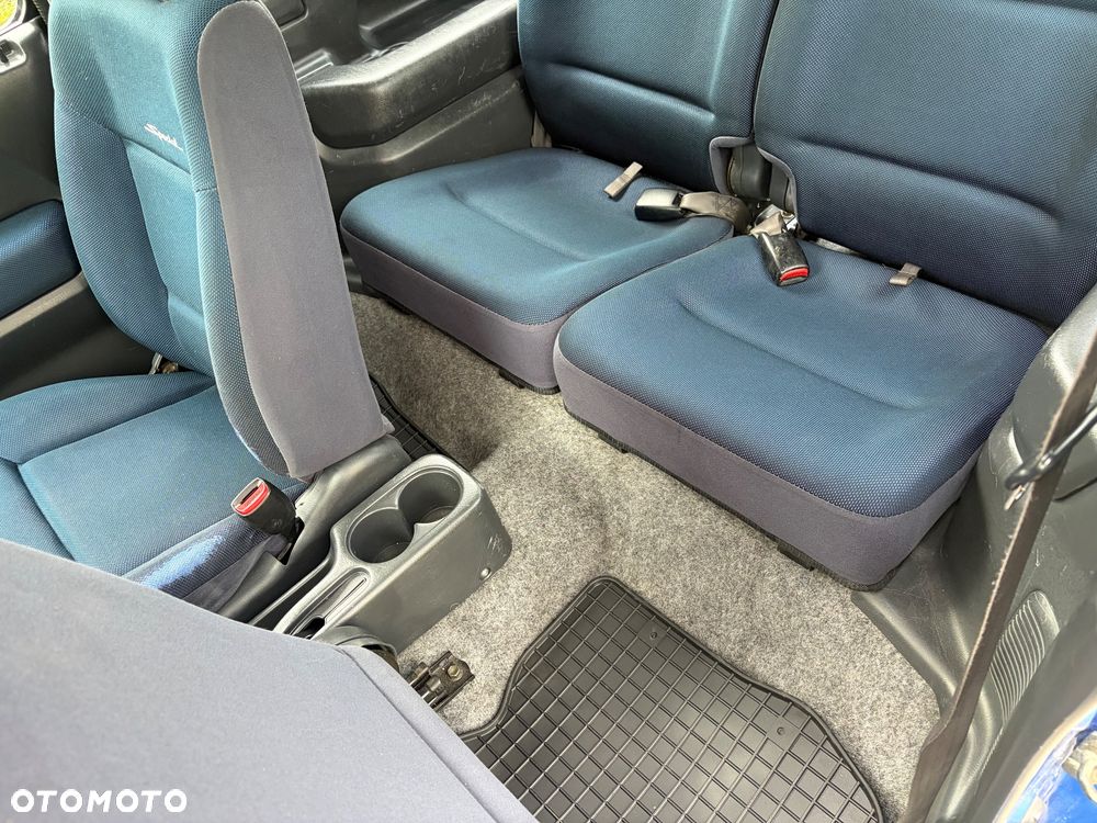 Suzuki Jimny 1.3 - 12
