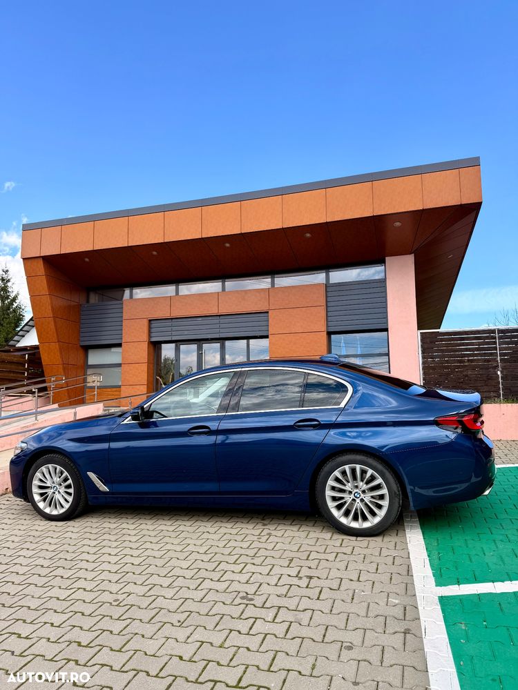 BMW Seria 5 518d Aut. Luxury Line - 6