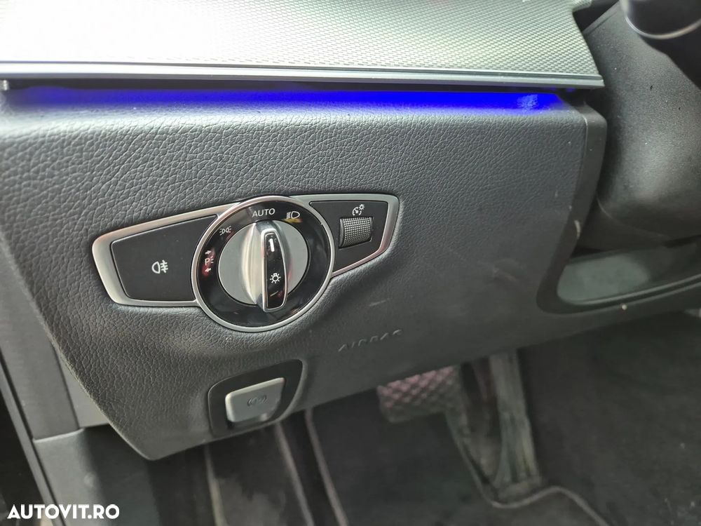 Mercedes-Benz E 220 d 4Matic 9G-TRONIC Avantgarde - 18