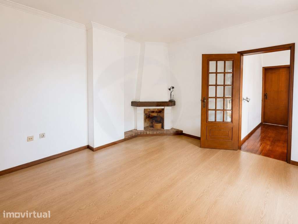 T3 Duplex c/ Terraço em 1ª Linha de Mar na Póvoa de Varzim - Grande imagem: 2/32