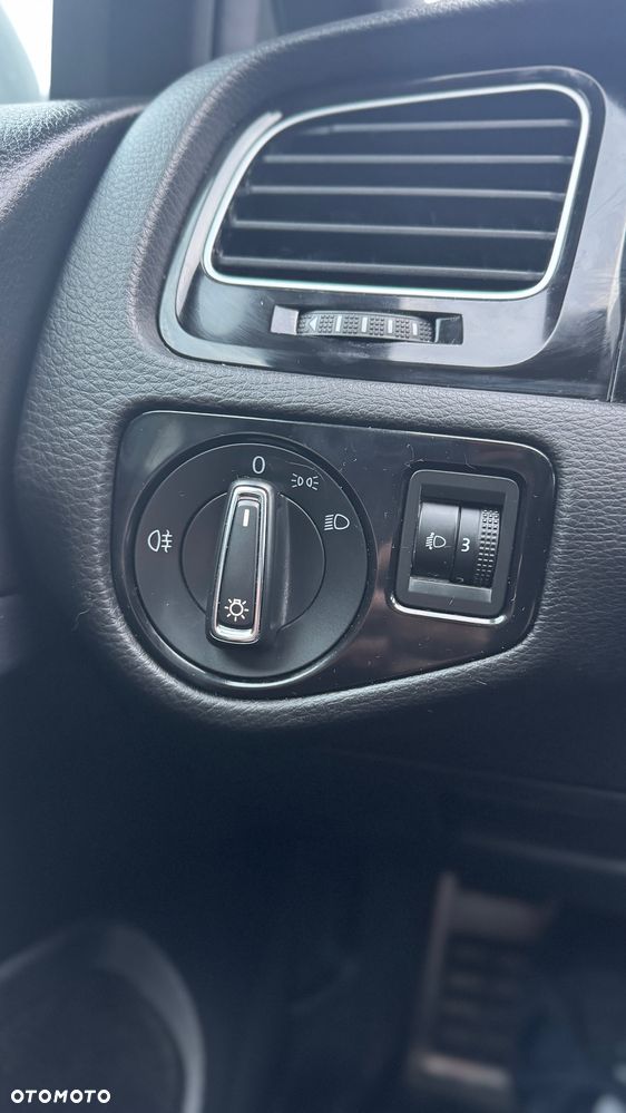 Volkswagen Golf - 20