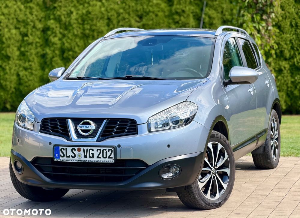 Nissan Qashqai 2.0 4x4 Tekna CVT - 1