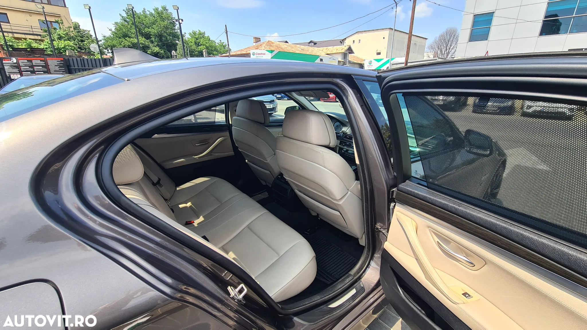BMW Seria 5 530d xDrive - 25