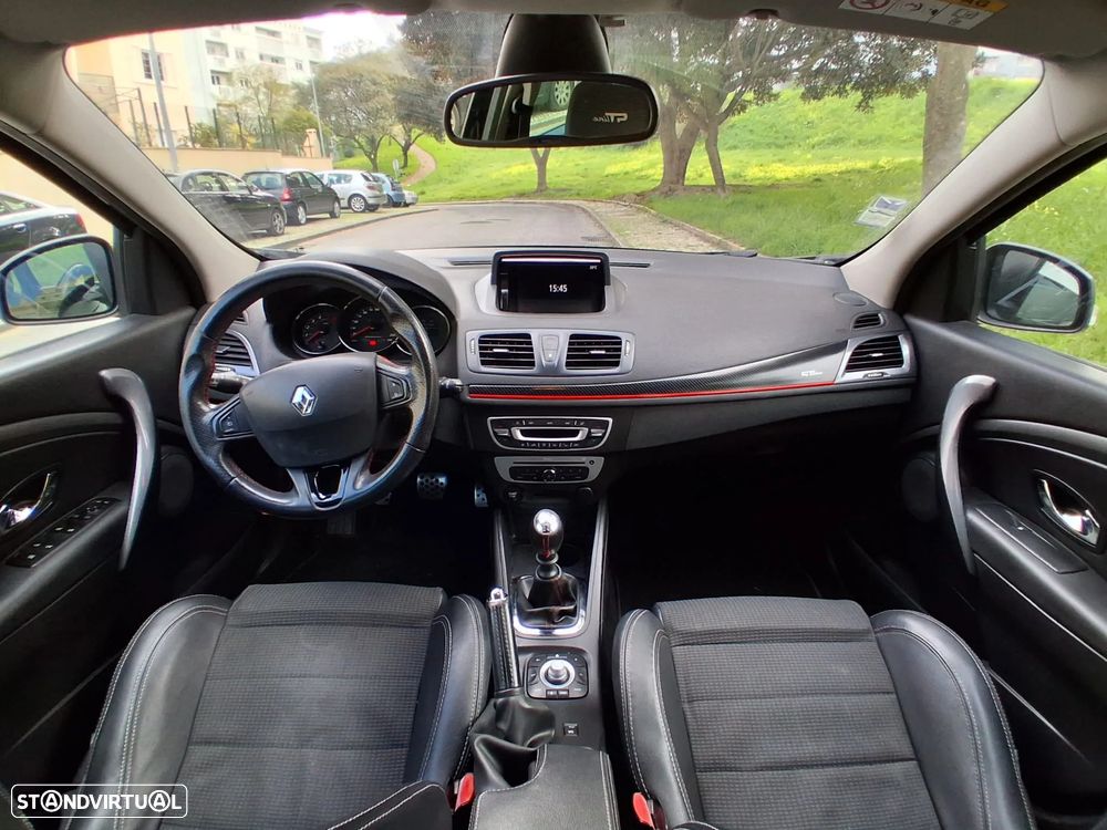 Renault Mégane Sport Tourer 1.5 dCi GT Line SS - 30