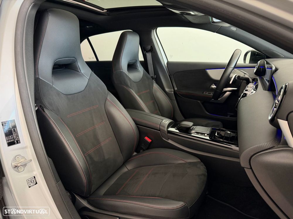 Mercedes-Benz A 250 e AMG Line - 8