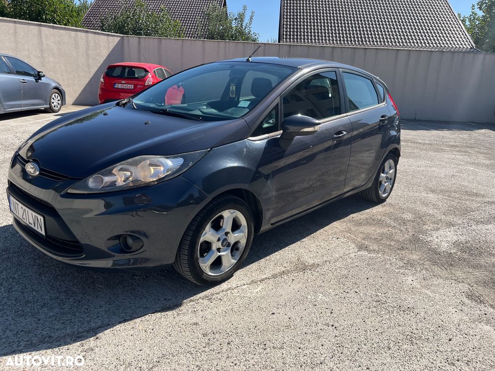 Ford Fiesta 1.25i Ambiente - 1