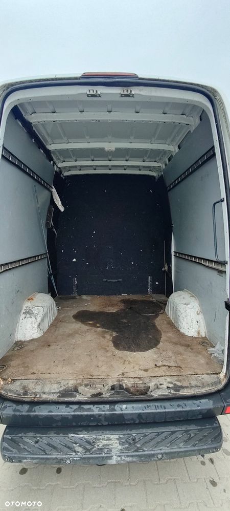 Volkswagen CRAFTER - 6