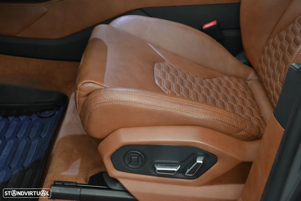 Lamborghini Urus - 26