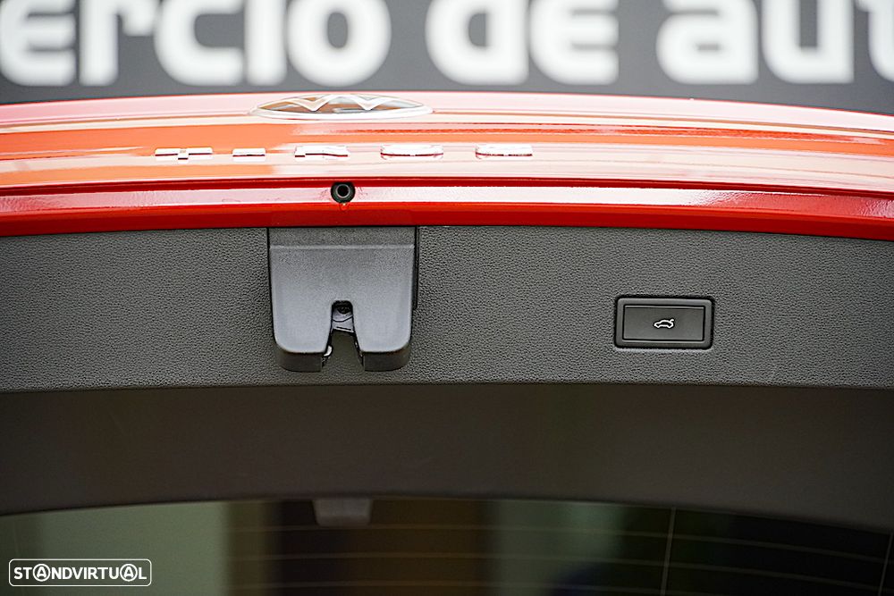 VW T-Roc 1.5 TSI R-Line DSG - 17