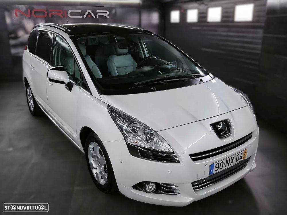 Peugeot 5008 1.6 E-HDi 5L Allure 2-Tronic - 21