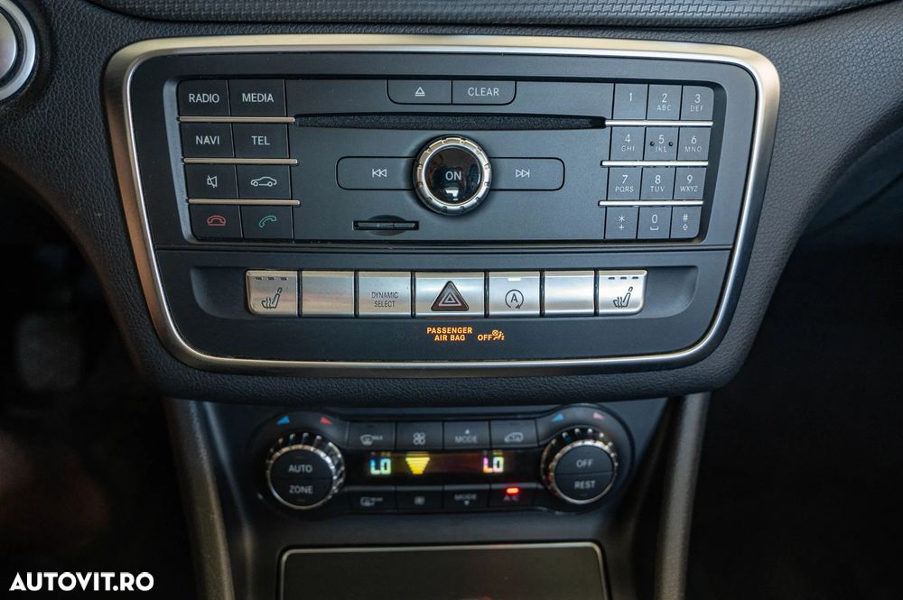 Mercedes-Benz GLA 200 d - 21