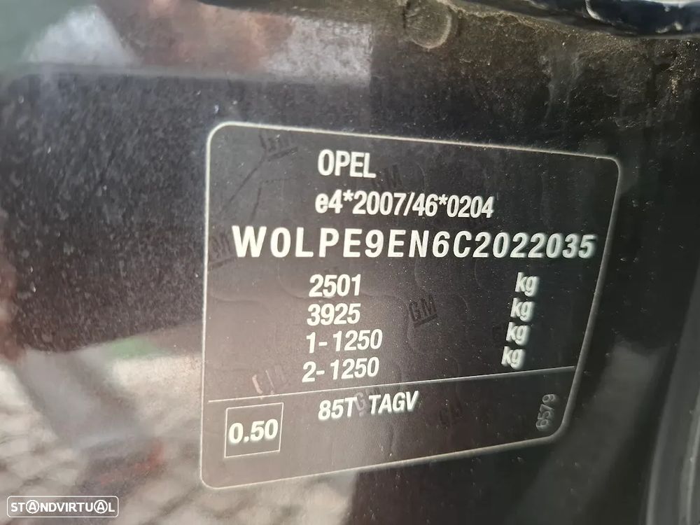 Opel Zafira 2.0 CDTi Cosmo - 54