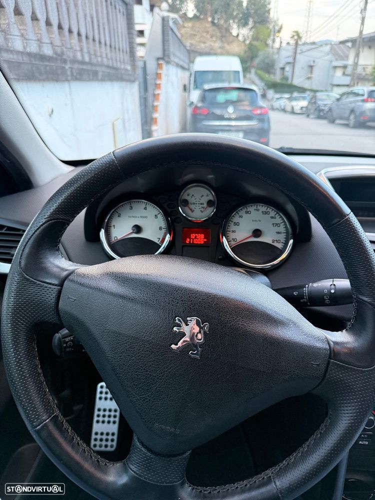 Peugeot 207 1.4 VTi Allure - 6