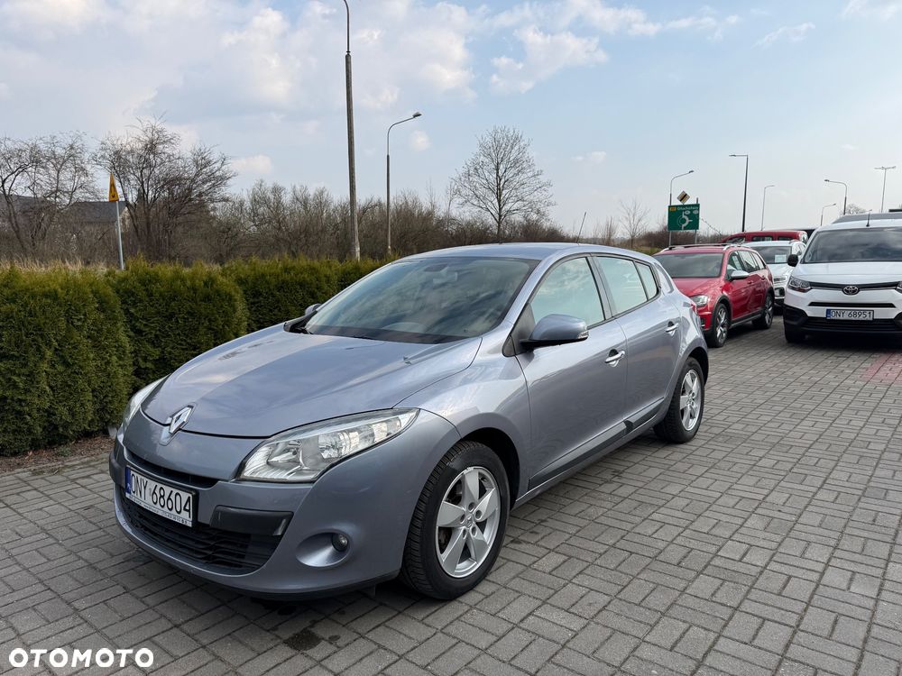Renault Megane 2.0 140 CVT Bose Edition - 4
