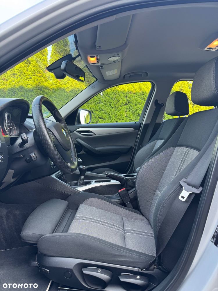 BMW X1 sDrive20i - 25