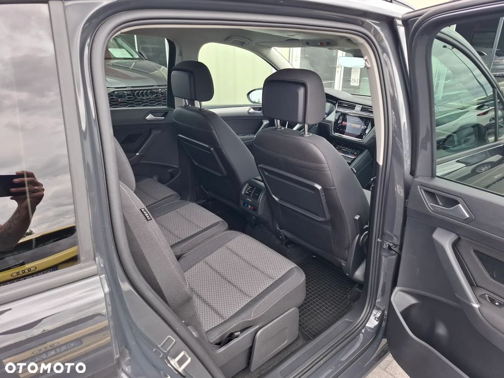 Volkswagen Touran 1.5 TSI EVO Comfortline Plus - 8