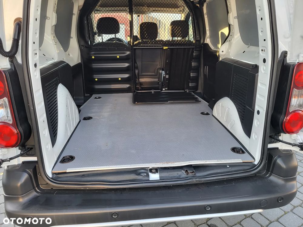Citroën BERLINGO  1,6 HDI-120 TYŚ KM-ŁADNY - 18