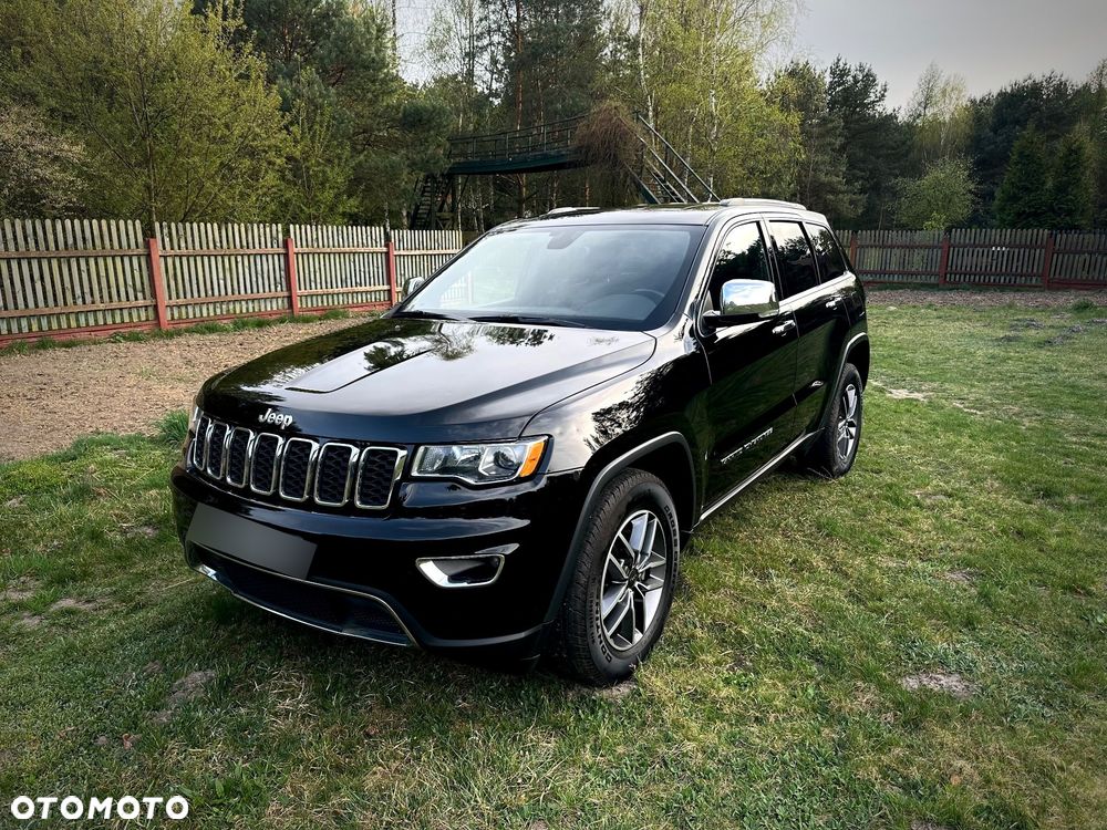 Jeep Grand Cherokee - 1