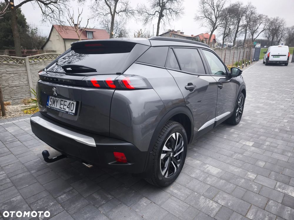 Peugeot 2008 BlueHDi 130 Allure S&S EAT8 - 5