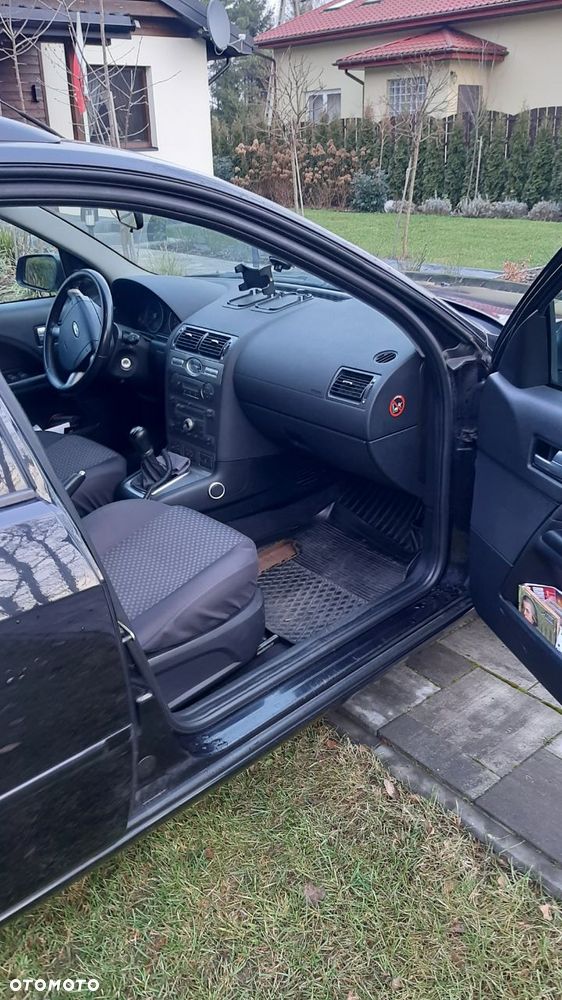 Ford Mondeo 2.0 TDCi Trend - 5