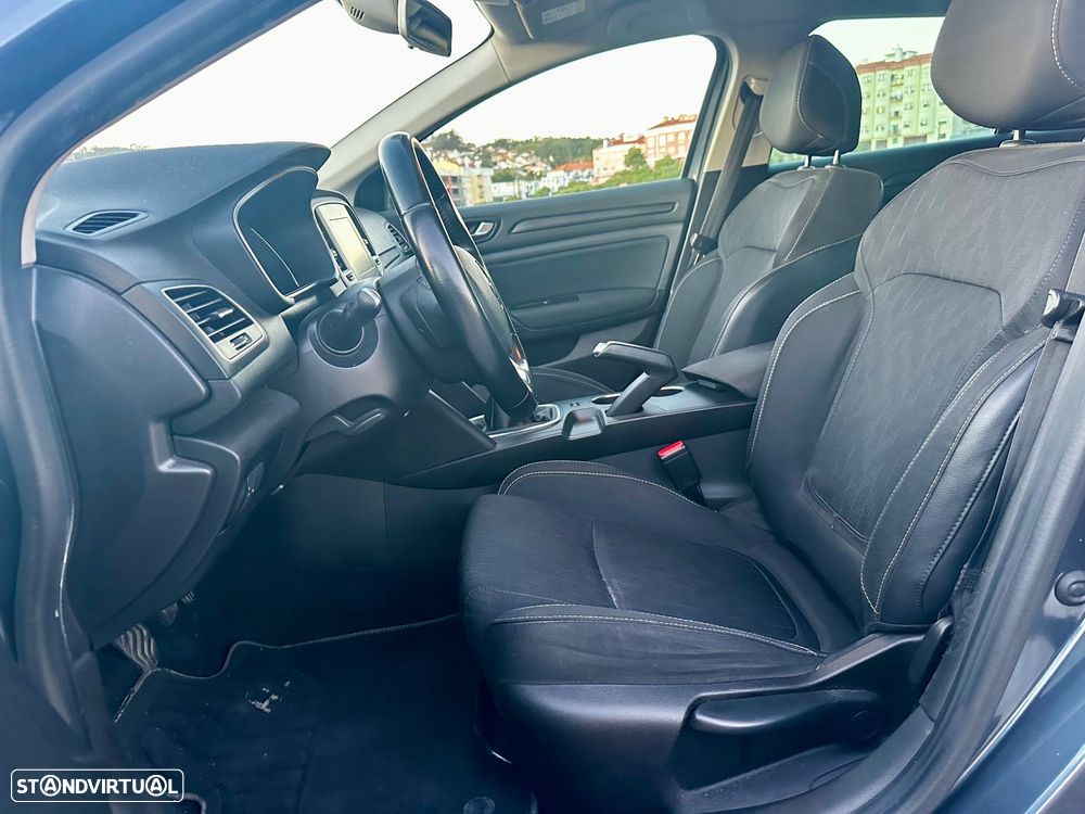 Renault Mégane Sport Tourer 1.5 Blue dCi Limited - 12