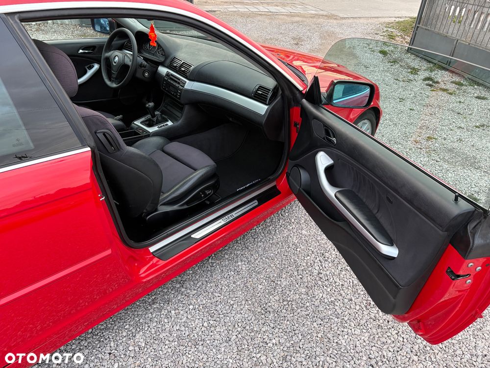 BMW Seria 3 323i - 26