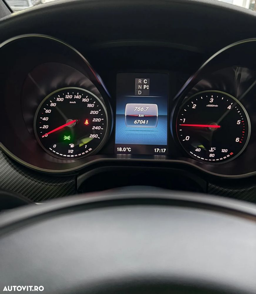 Mercedes-Benz V 300 d Extralang 4Matic 9G-TRONIC Avantgarde - 9